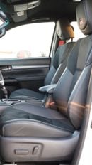 تويوتا هيلوكس STD DC TRD 4.0L AWD