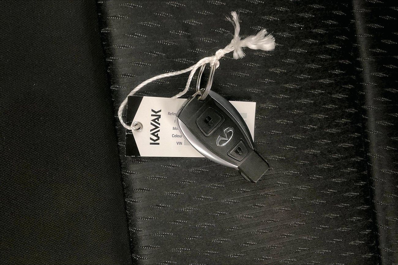 Infiniti QX30 Luxe | Guaranteed Warranty | 0 Down Payment