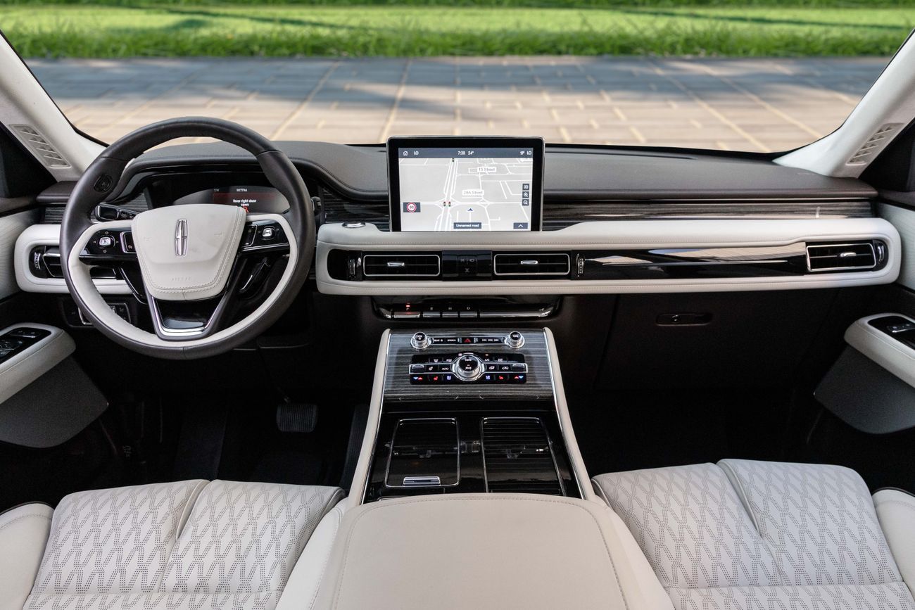 لينكولن أفياتور Aviator PRESIDENTIAL | 4,622 P.M | 0% Downpayment | WARRANTY 2029