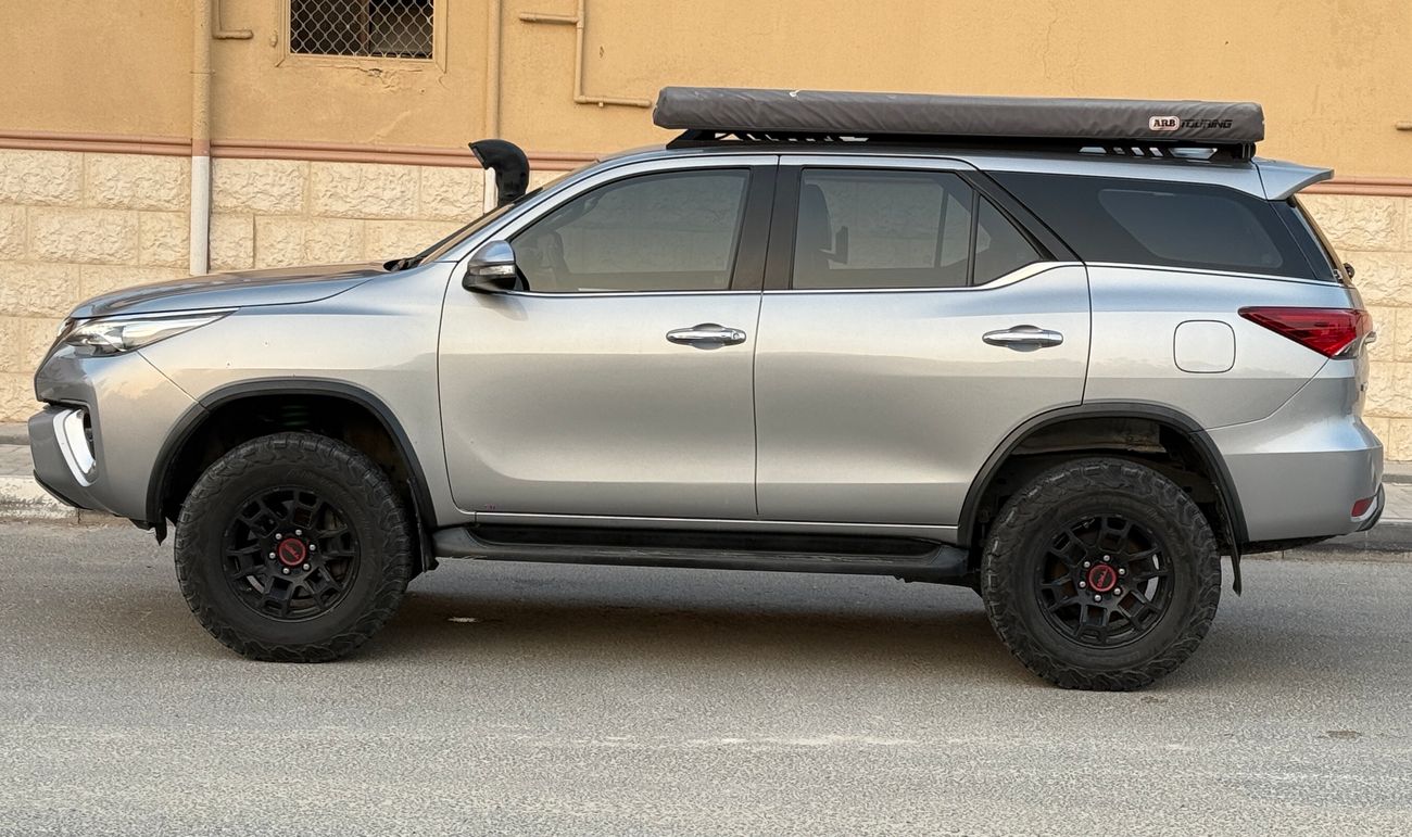 تويوتا فورتونر