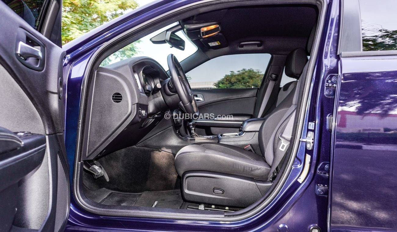 Dodge Charger 2016 V6 GCC SPECS FULL SERVICE HISTORY