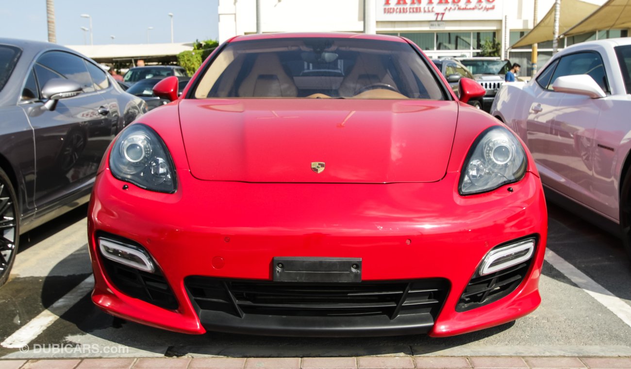 Porsche Panamera GTS