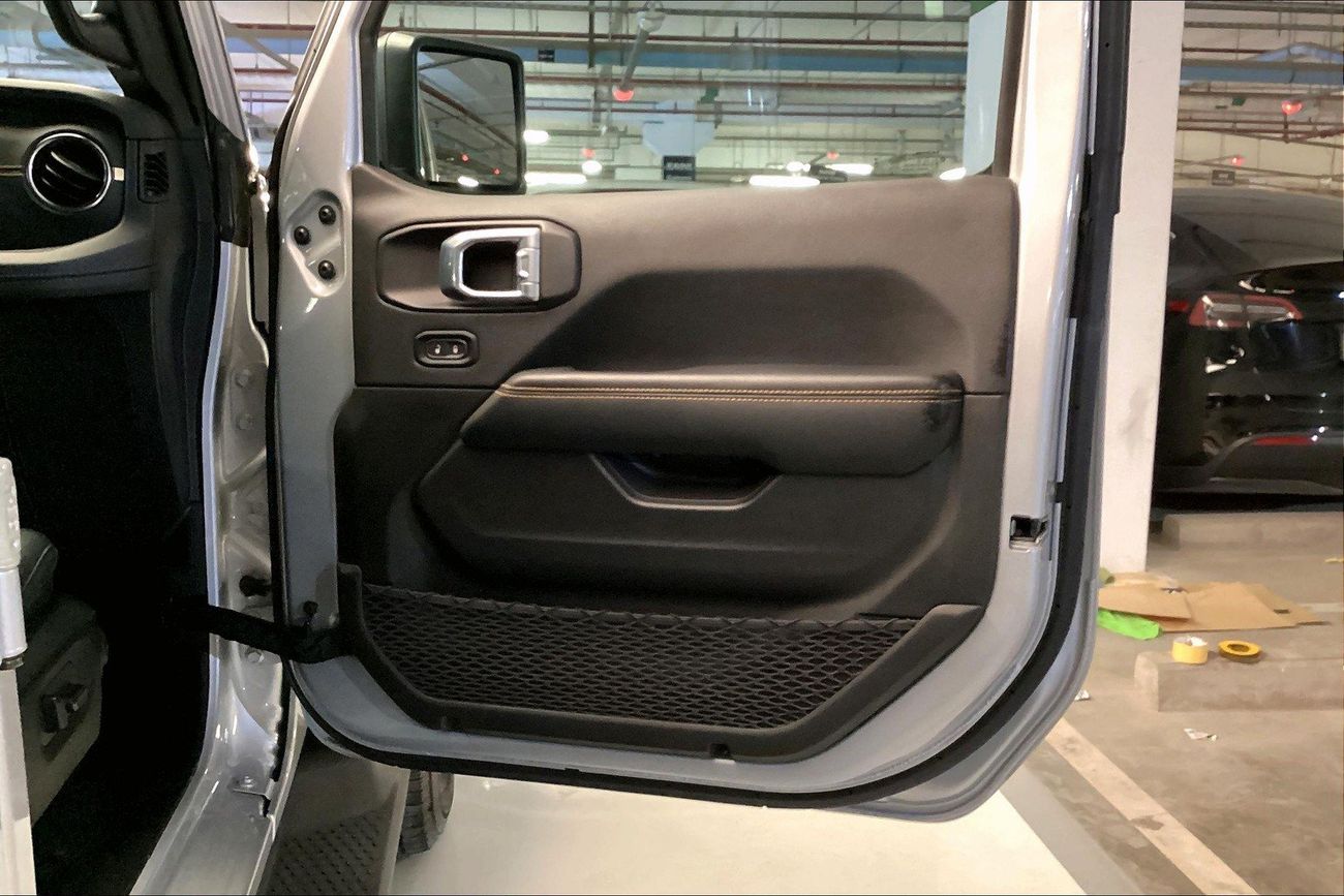 Jeep Wrangler Sahara Unlimited | National Day Celebration | Guaranteed Warranty | 0 Down Payment