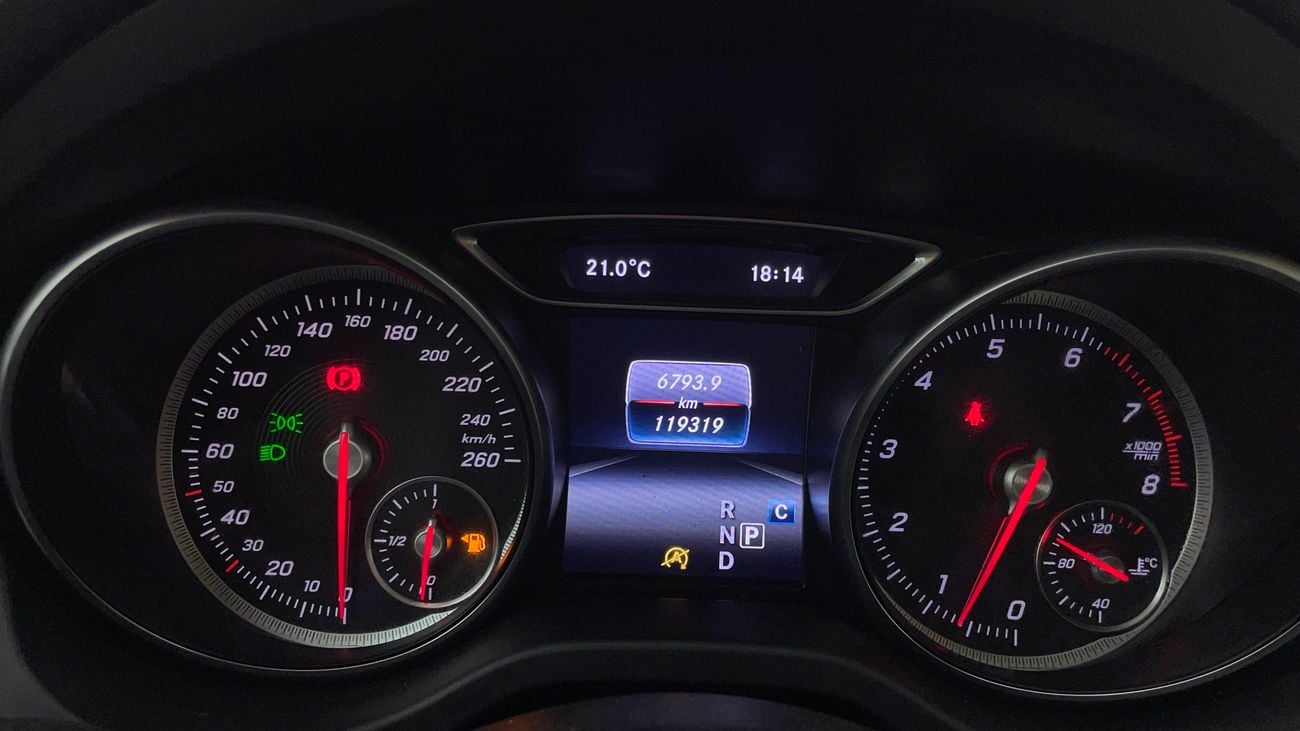 مرسيدس بنز GLA 220 PREMIUM 2 | بدون دفعة مقدمة | اختبار القيادة في المنزل