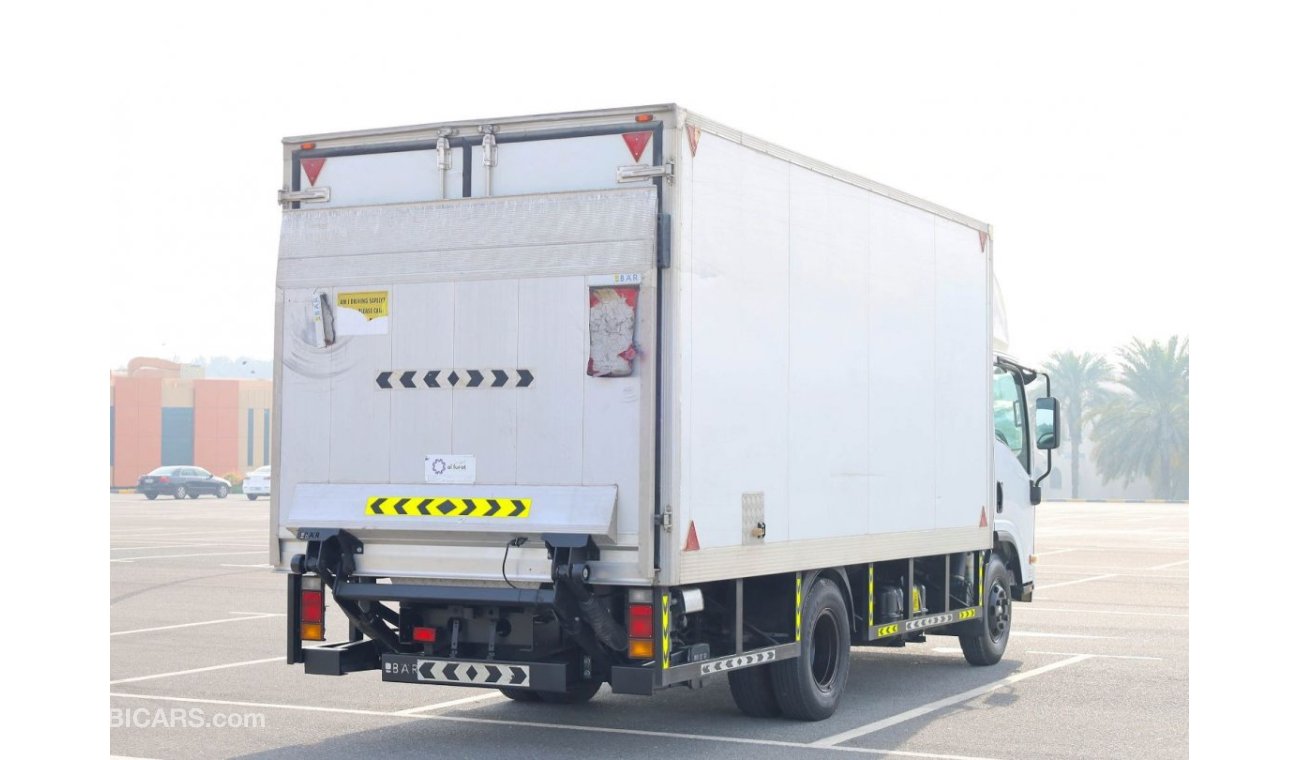 Isuzu NPR | Special Offer | Turbo Engine | Insulated Box | Long Chassis with Cargo Lift (Tail-Lift)