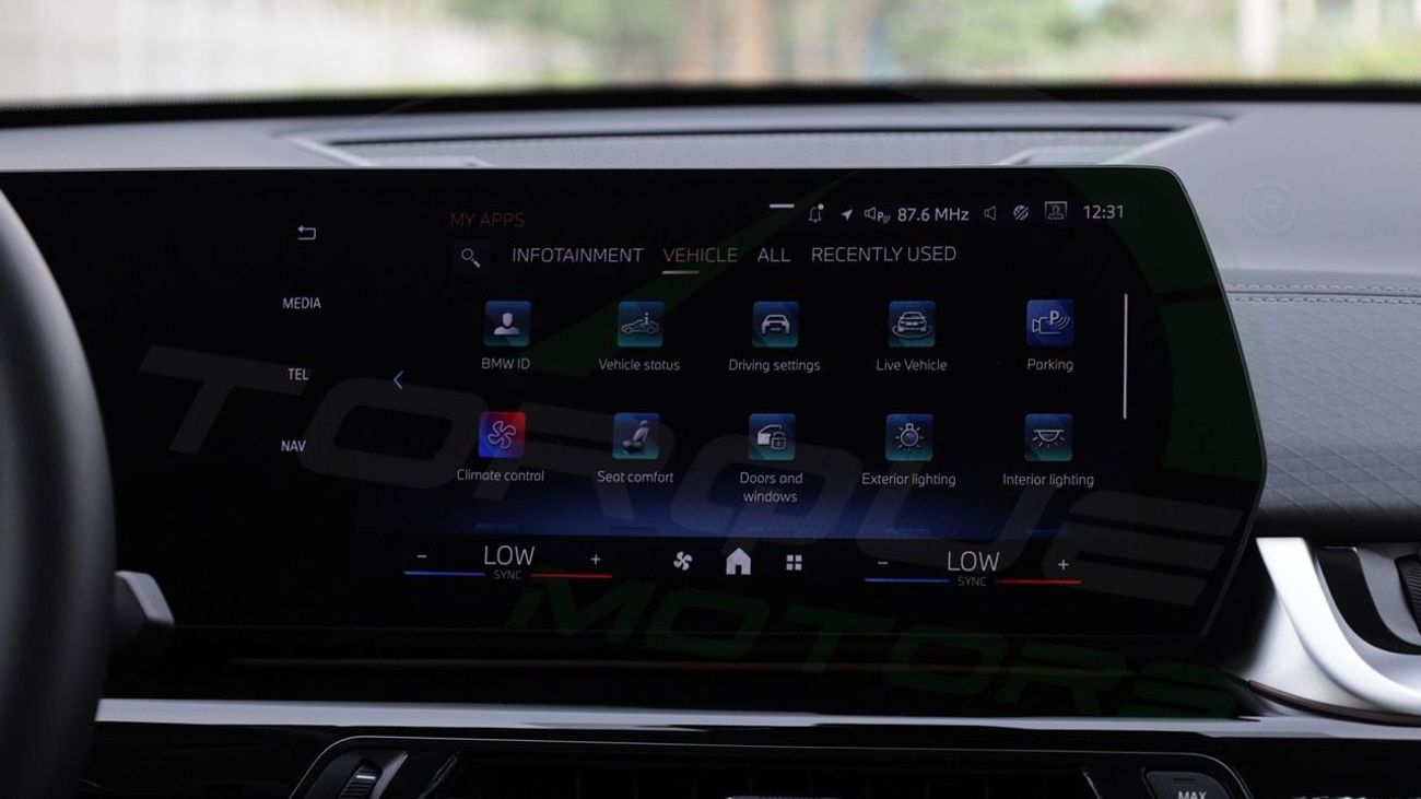 BMW X2 ( Only For Export ) 2026 BMW X2 SDRIVE 25i M 2.0T FWD BRAND NEW