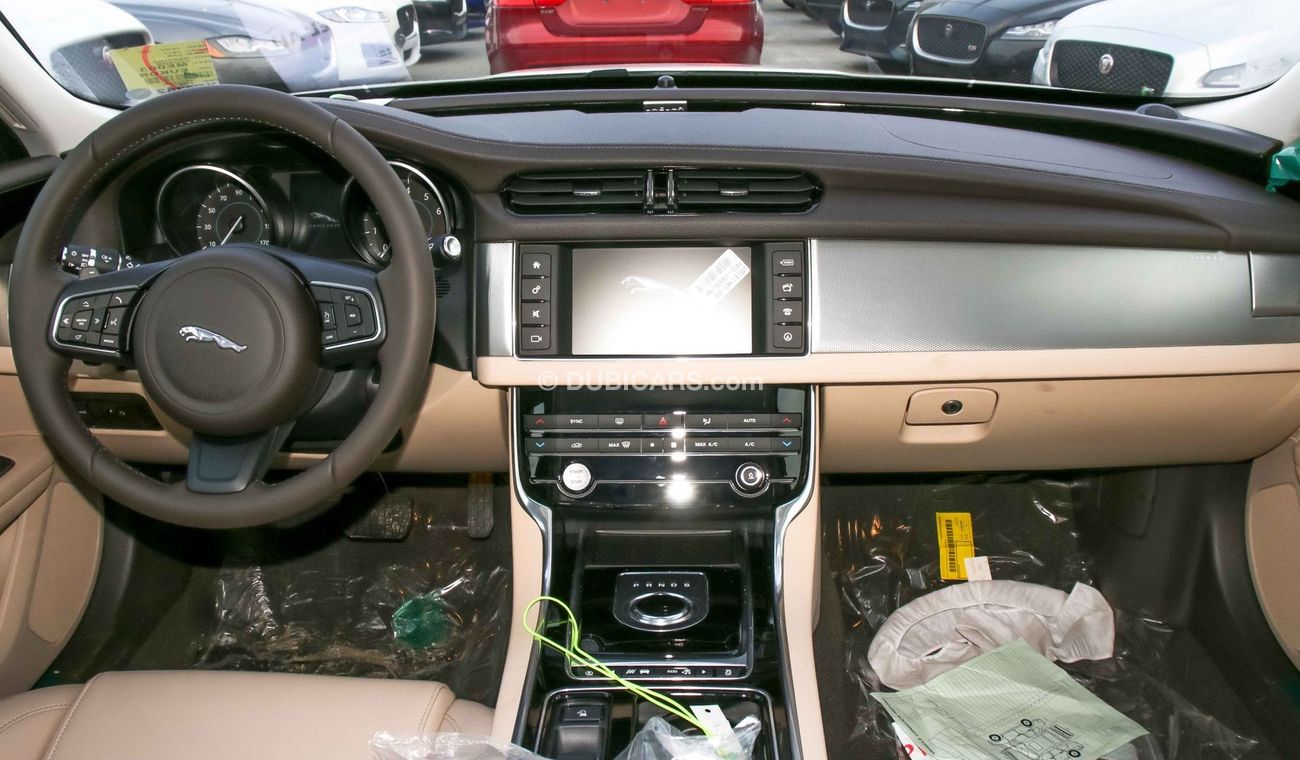 Jaguar XF 25t
