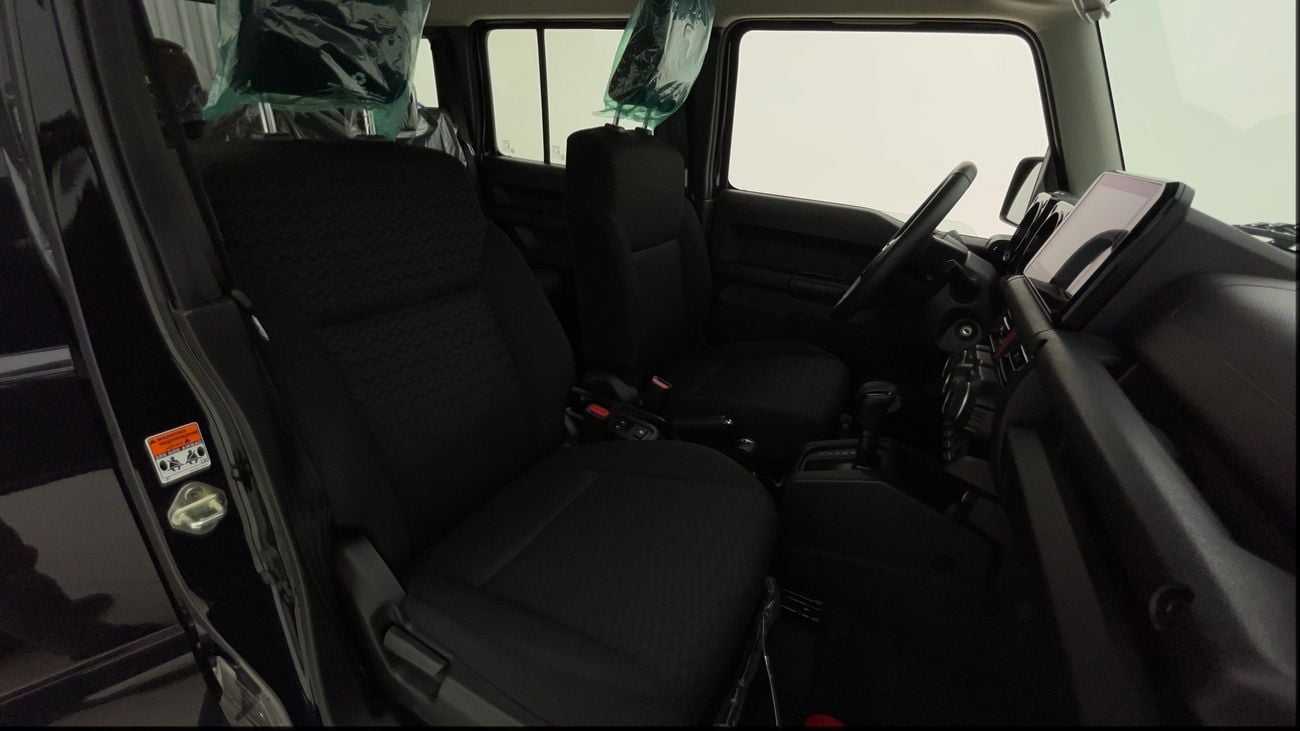 سوزوكي جيمني GLX 1.5 | بدون دفعة مقدمة | اختبار القيادة في المنزل