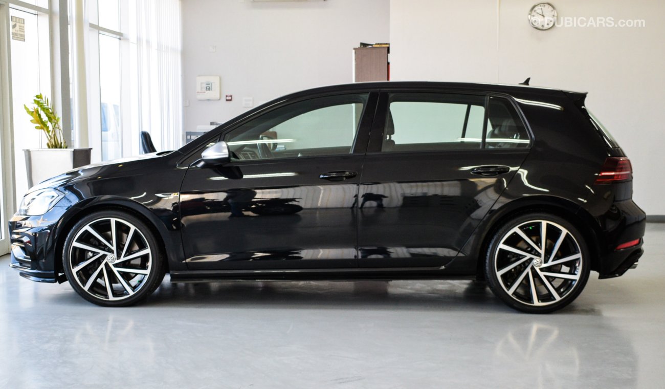 Volkswagen Golf R