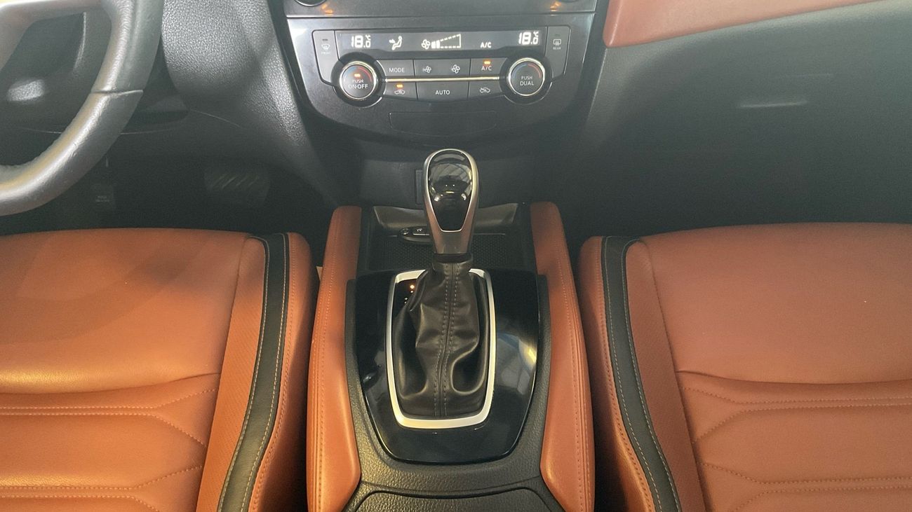 نيسان إكس تريل SL | شامل الضمان | 0 ﺪﻔﻋﺓ ﺃﻮﻟﻯ