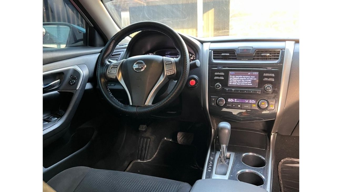 Nissan Altima SV