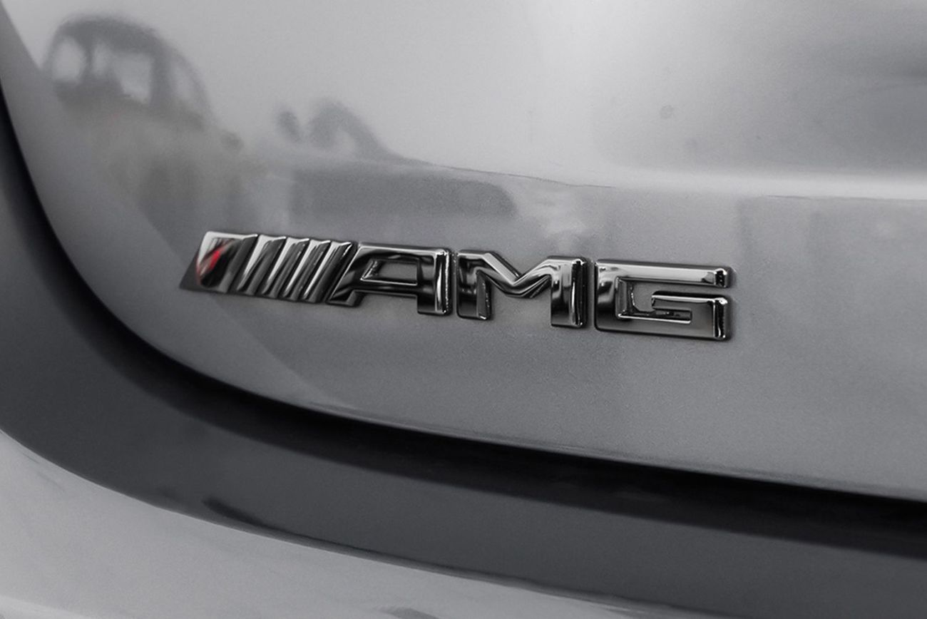 مرسيدس بنز A 35 AMG 4MATIC Hatchback