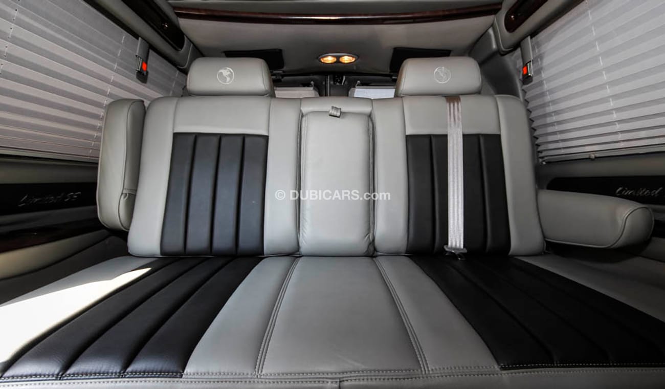 GMC Savana Explorer Limited SE