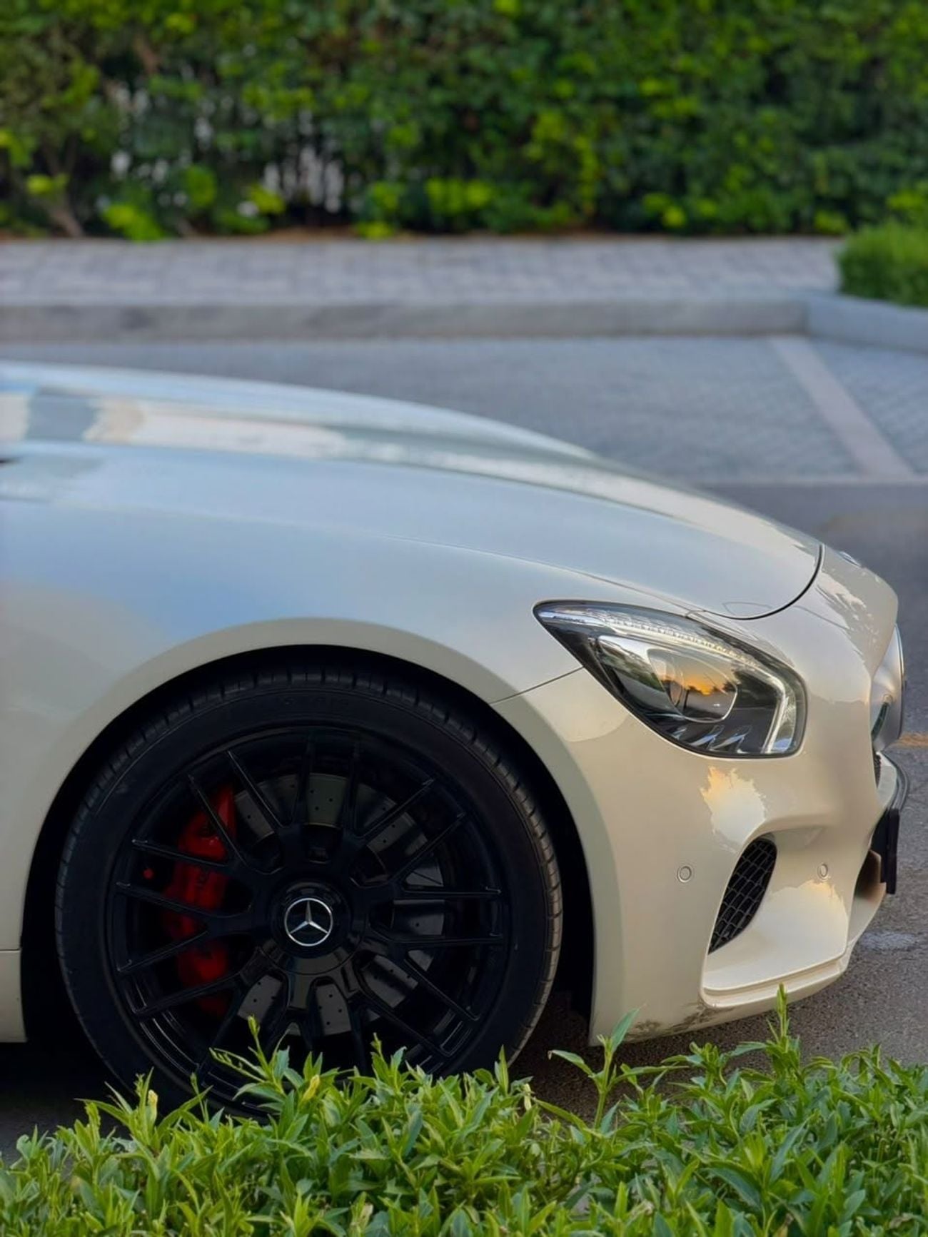 Mercedes Benz AMG GT
