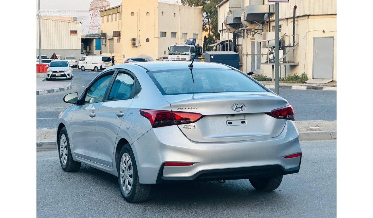 Hyundai Accent