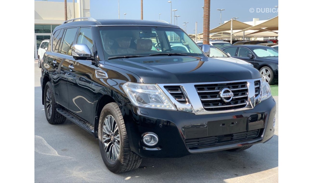 Nissan Patrol خليجي مالك واحد بلاتنيوم ماكينة كبيرة LE