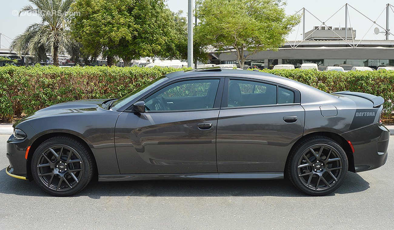 Dodge Charger Daytona R/T 2018, 5.7L V8 GCC, 0km w/ 3 Years or 100,000km Warranty