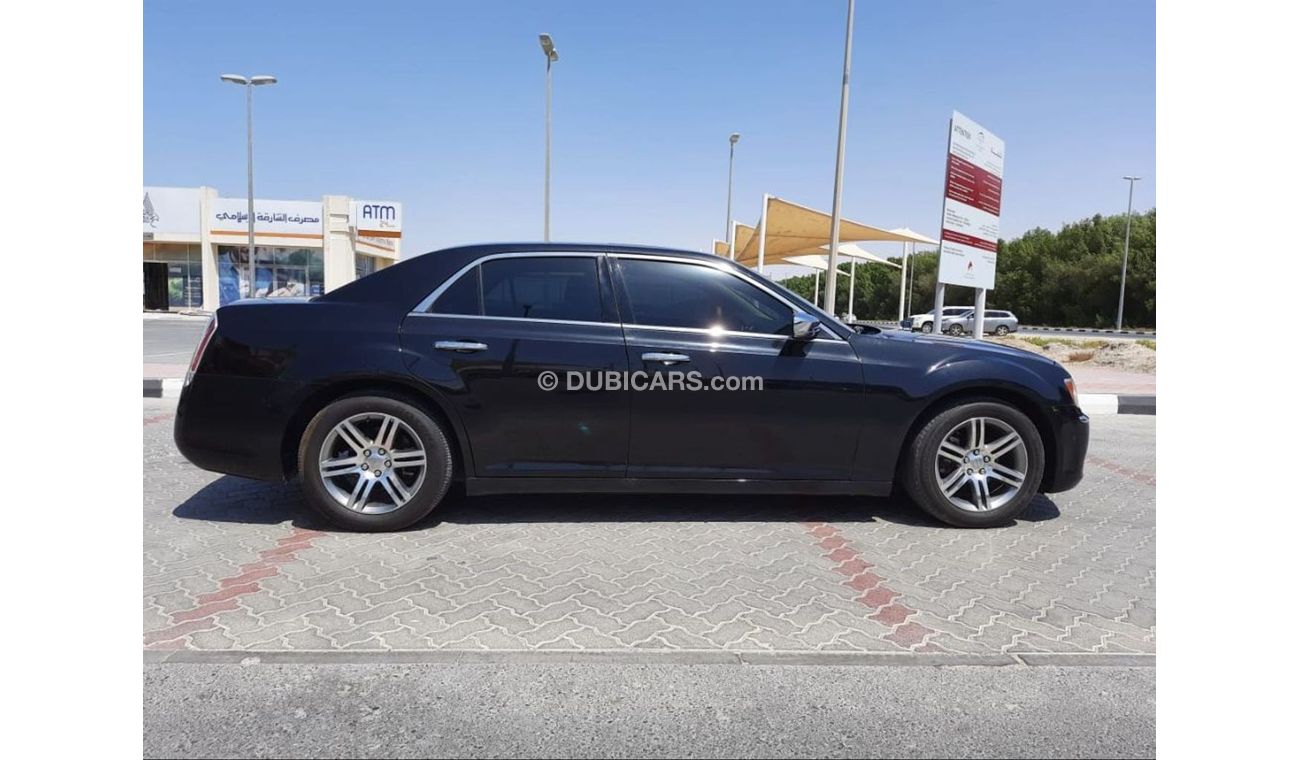 Chrysler 300C Chrysler C300 g cc 2014 full option no 1 accident free