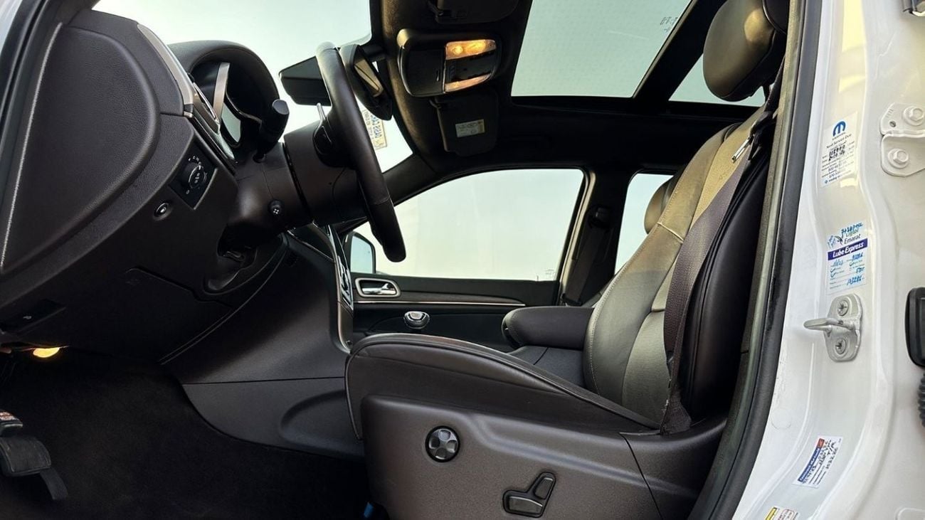 جيب جراند شيروكي ساميت