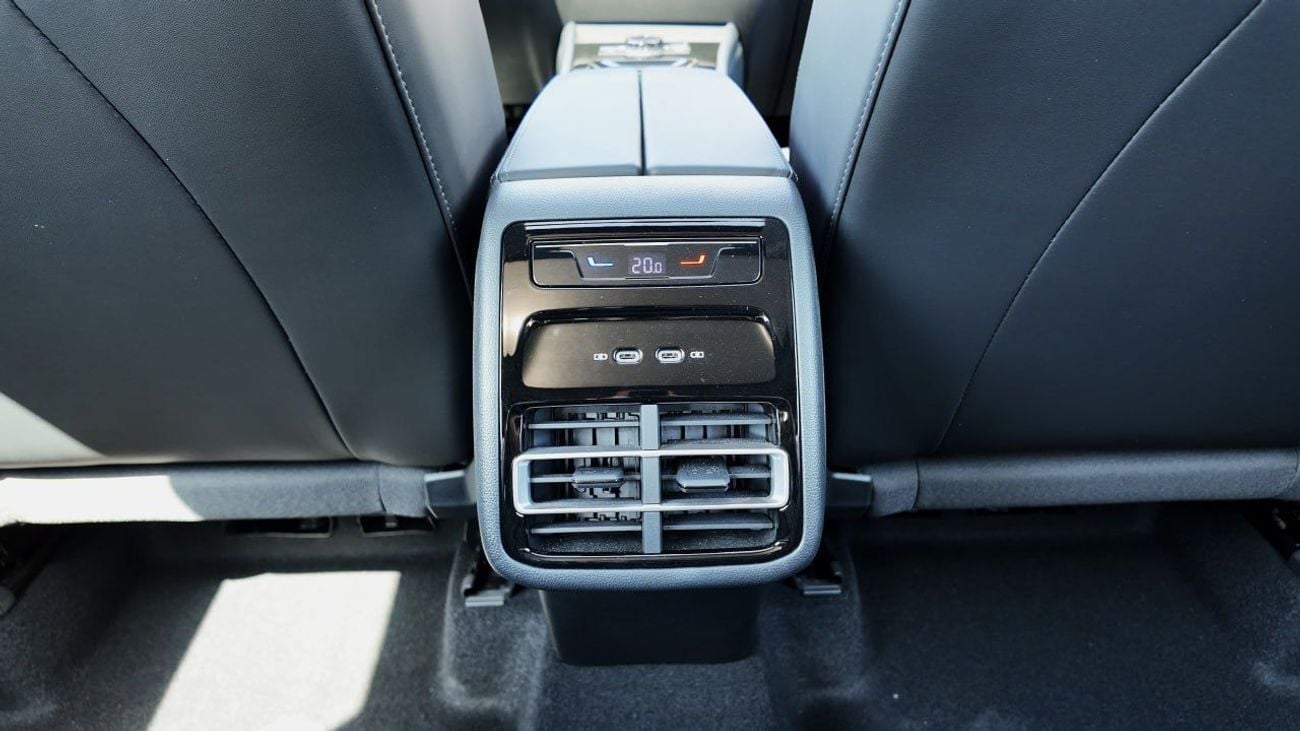 Volkswagen Tiguan VOLKSWAGEN TIGUAN  L PRO 330 TSI R-LINE SMART LEADING