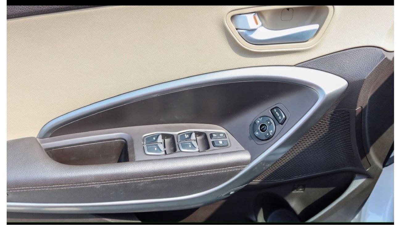 Hyundai Santa Fe GL خاليه من الحوادث