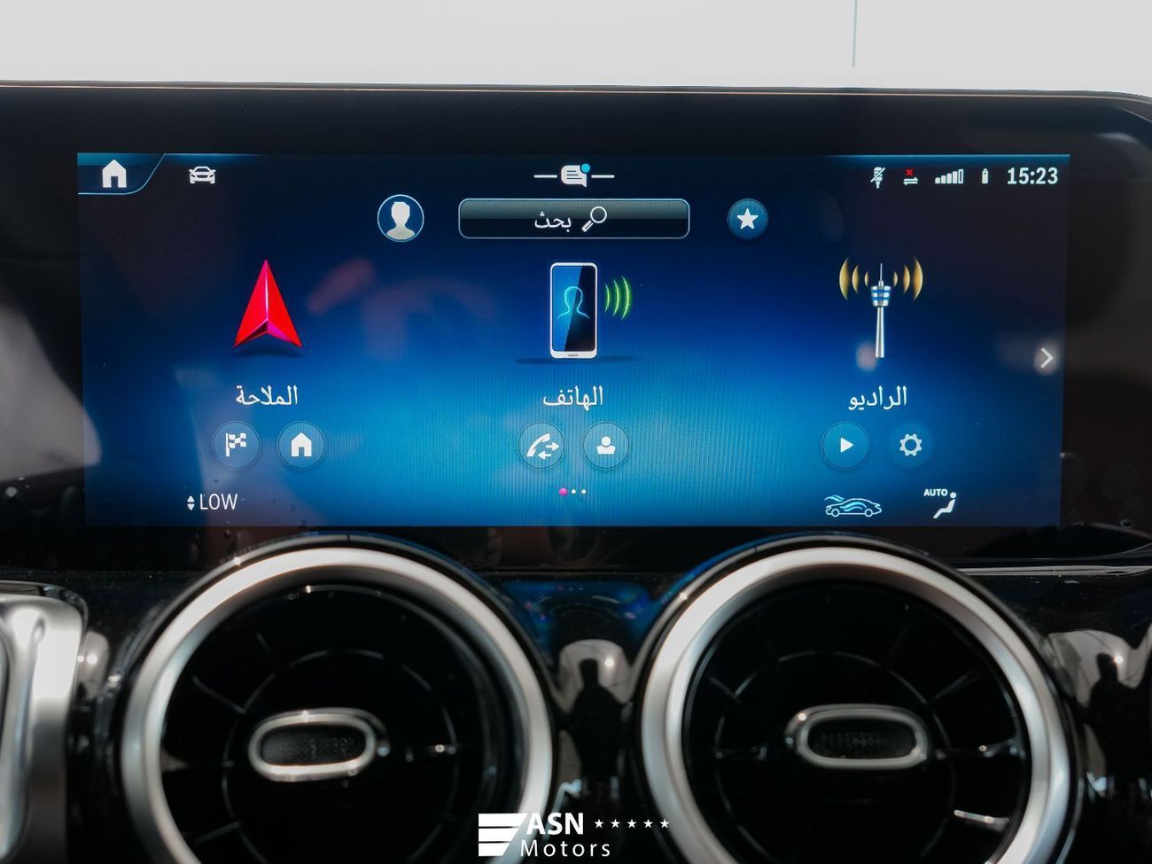 Mercedes-Benz GLB 200 Luxury 7 Seater 1.3 Turbo (Export Price)