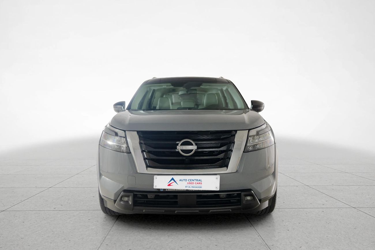 Nissan Pathfinder SV 3.5L (260 HP) 4WD SV 3.5