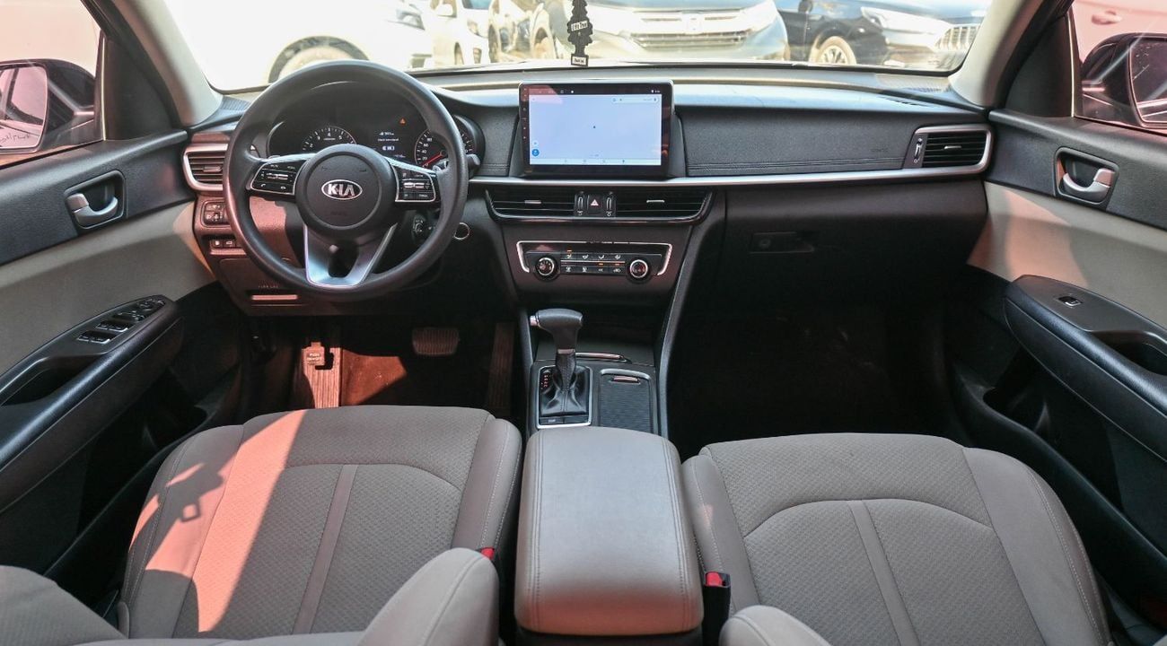 كيا أوبتيما LX 2.0L (157 HP)