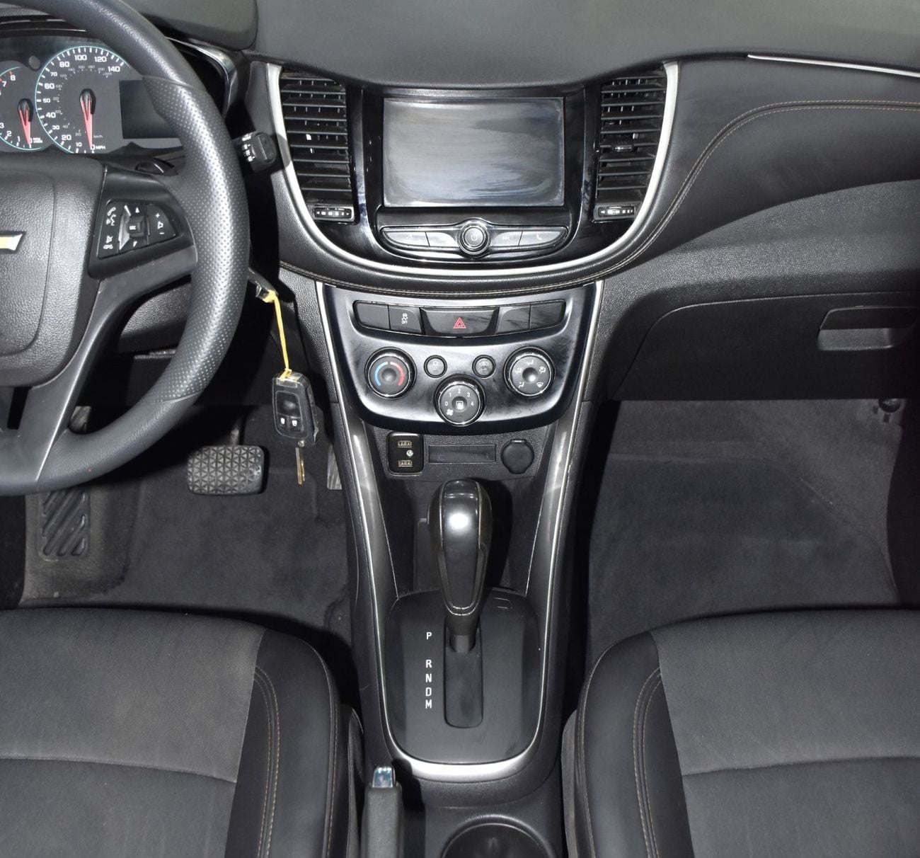 Chevrolet Trax LT EXCELLENT DEAL for our Chevrolet Trax AWD ( 2019 Model ) in Grey Color American Specs