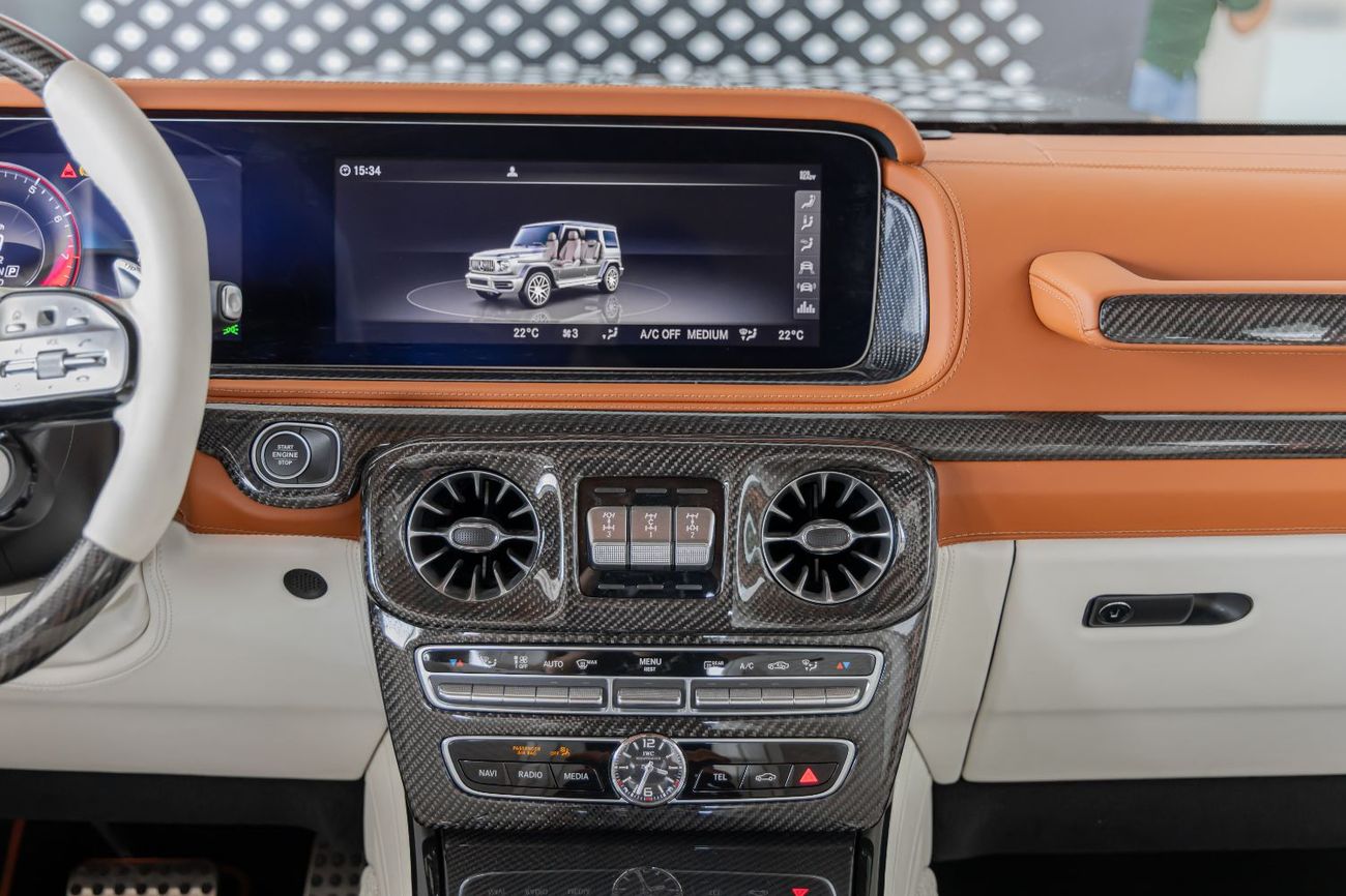 مرسيدس بنز G 63 AMG Mercedes Benz G63 AMG - Carbon Fiber - Fully Loaded - Brabus Kit 800 - 2024