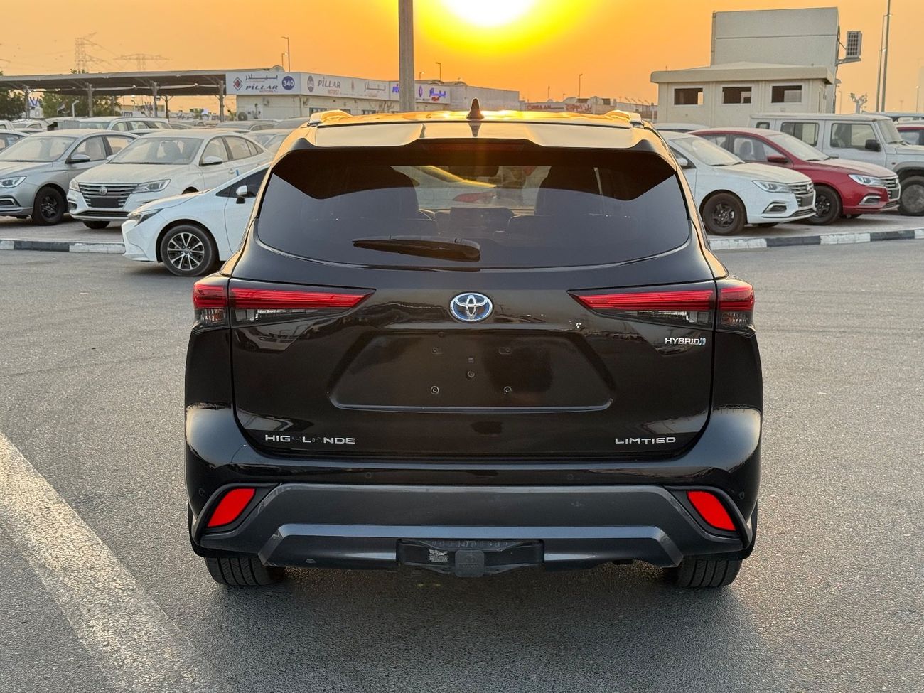 Toyota Highlander Limited 2.5L AWD 2022 TOYOTA HIGHLANDER LIMITED HYBRID FULL OPTIONS IMPORTED FROM USA