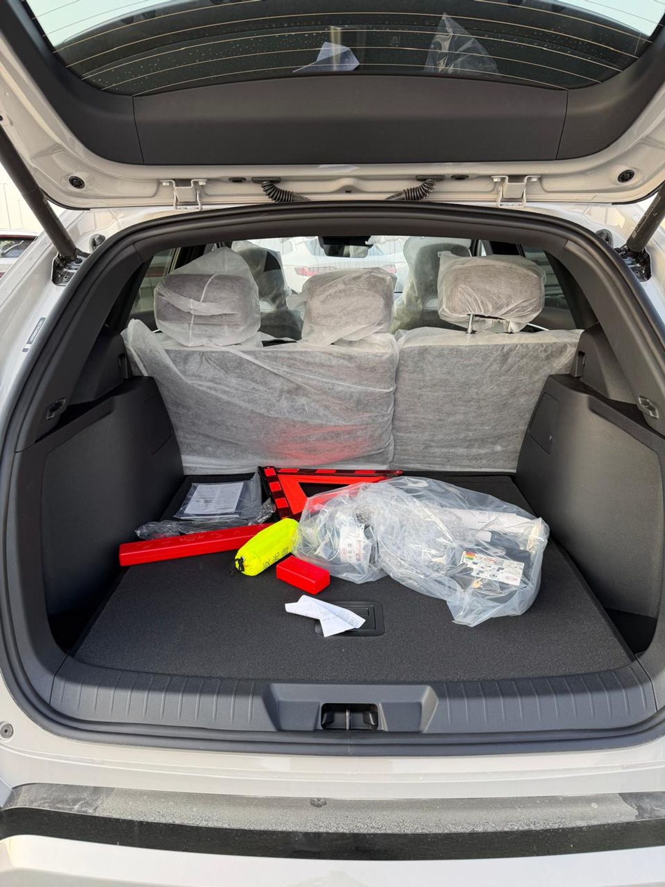 BYD Song Plus DM-I 1.5L 112KM RANGE PLUG-IN HYBRID