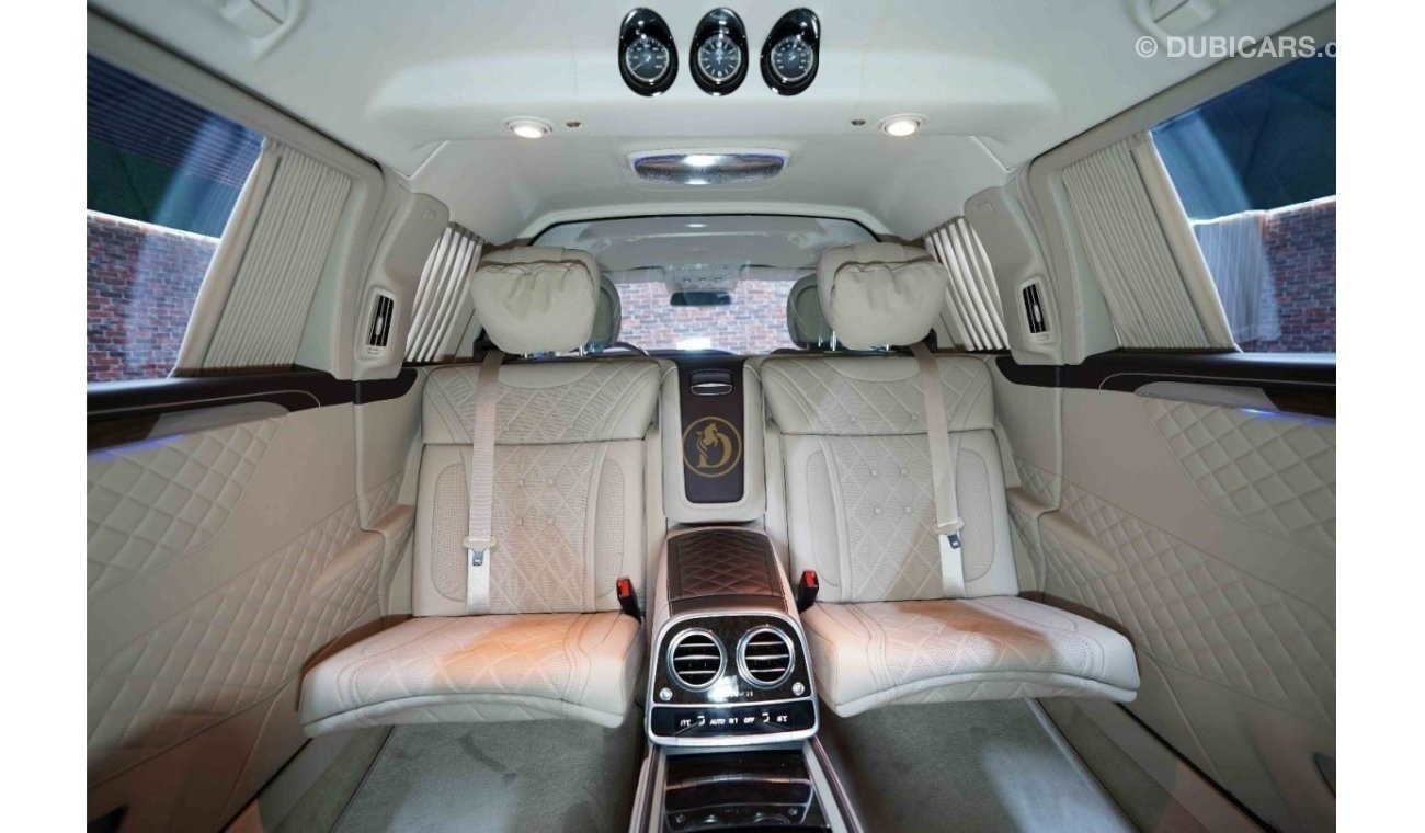 مرسيدس بنز S600 Maybach Pullman