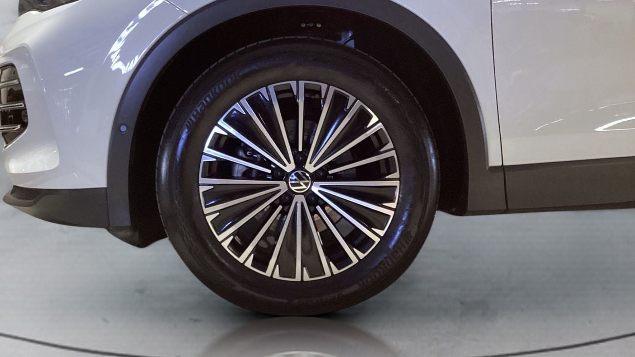 Volkswagen Tiguan ELEGANCE | Guaranteed Warranty | 0 Down Payment