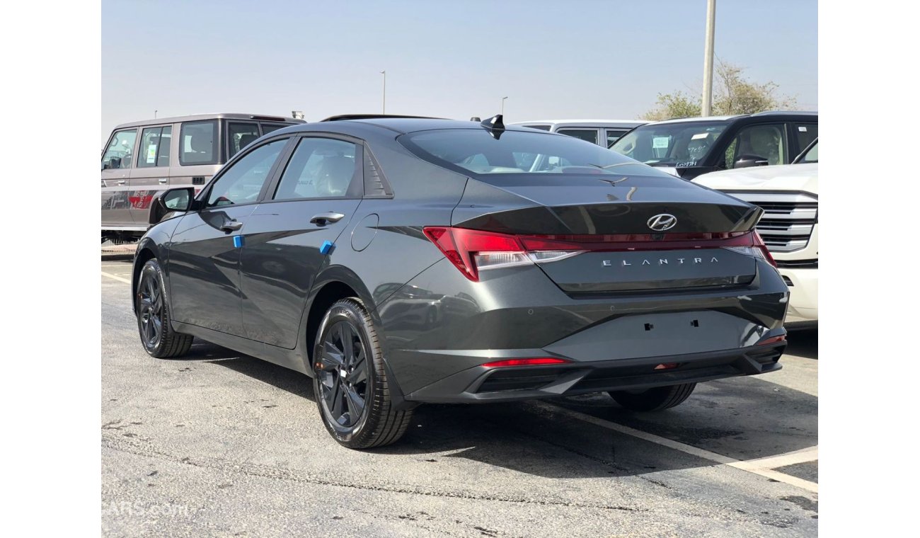 Hyundai Elantra 1.6 L PTR (SUNROOF)