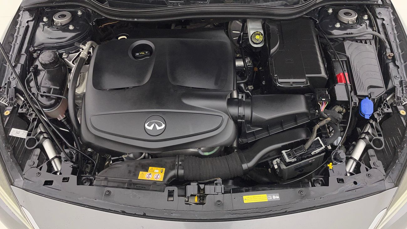 إنفينيتي Q 30 COMFORT 1.6 | بدون دفعة مقدمة | اختبار القيادة في المنزل