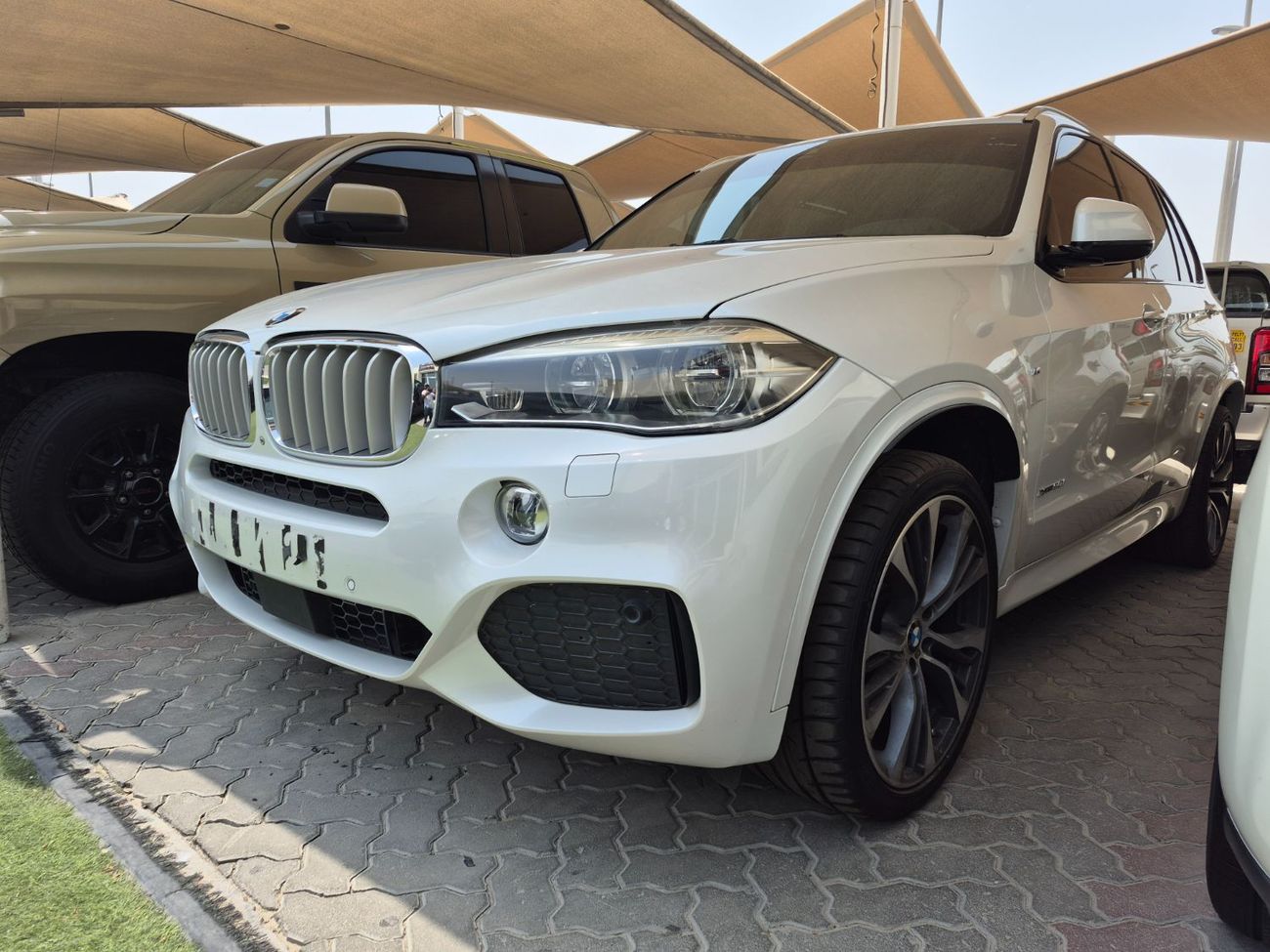 BMW X5 50i xDrive 4.4L