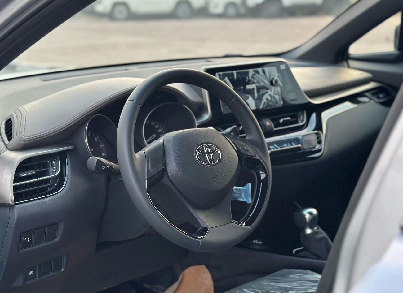 تويوتا CHR خليجيه زيرو كيلومتر