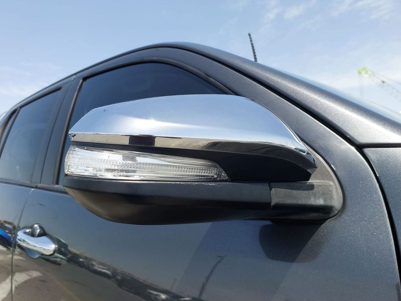 تويوتا هيلوكس TOYOTA HILUX PICKUP RHD 2017 MODEL 2.8 L DIESEL AUTOMATIC(PM93721)