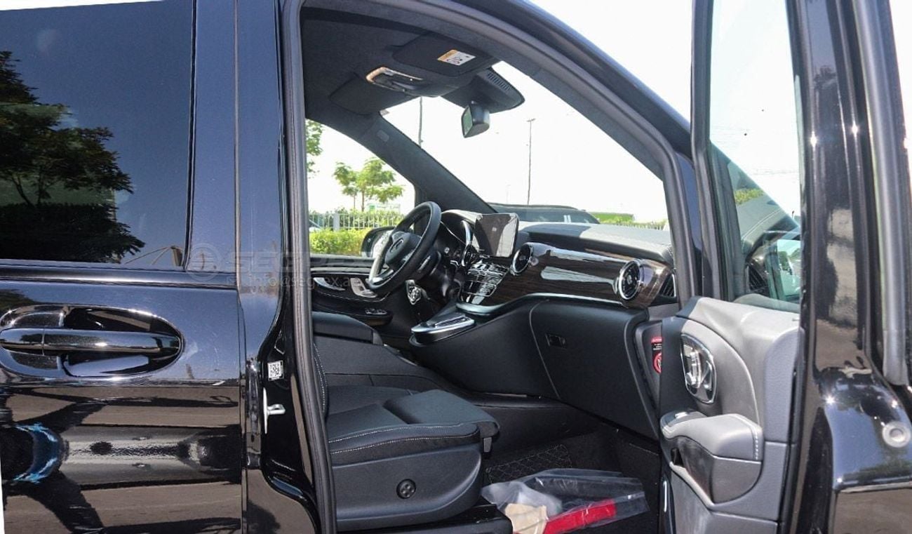 مرسيدس بنز V 300 D 2023 Model Mercedes-Benz V300d 4Matic Exclusive, Long