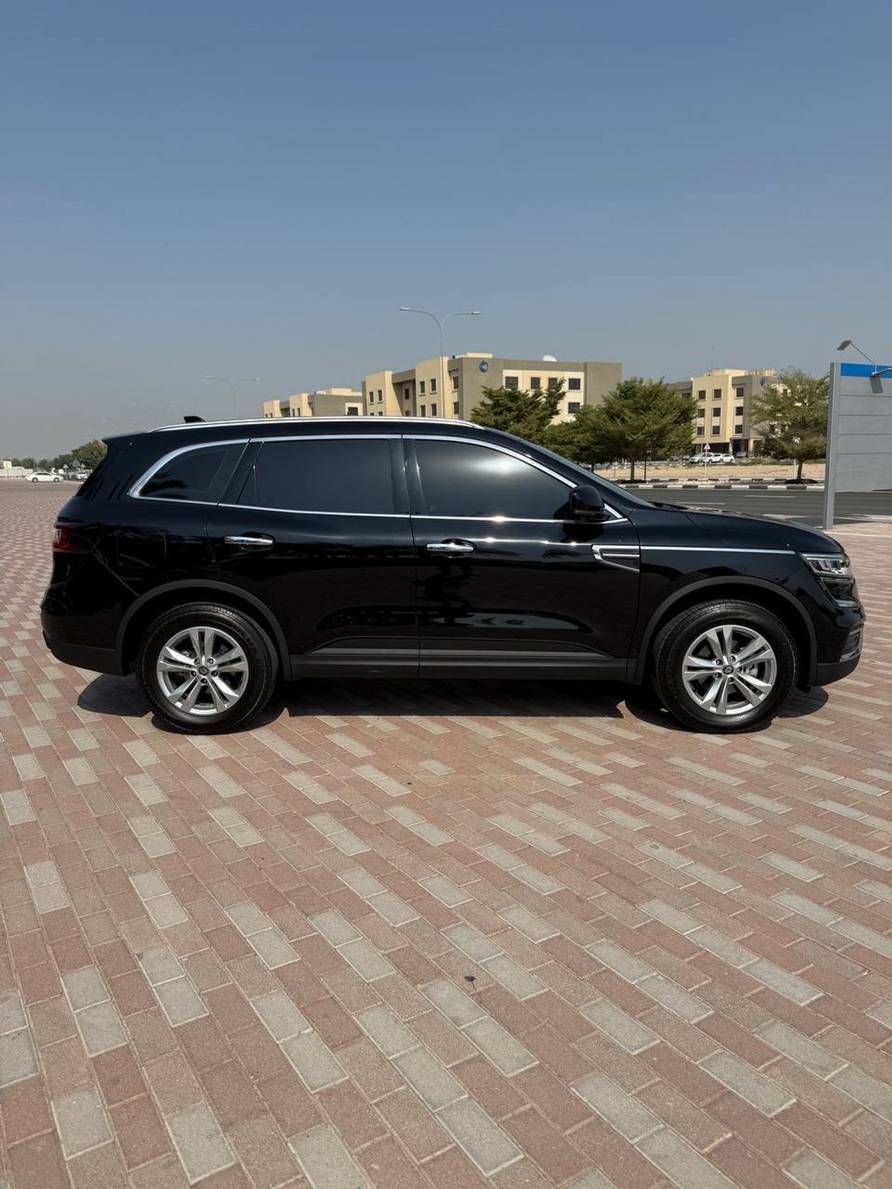 رينو كوليوس Urgent Sale!!! PE 2.5L FWD