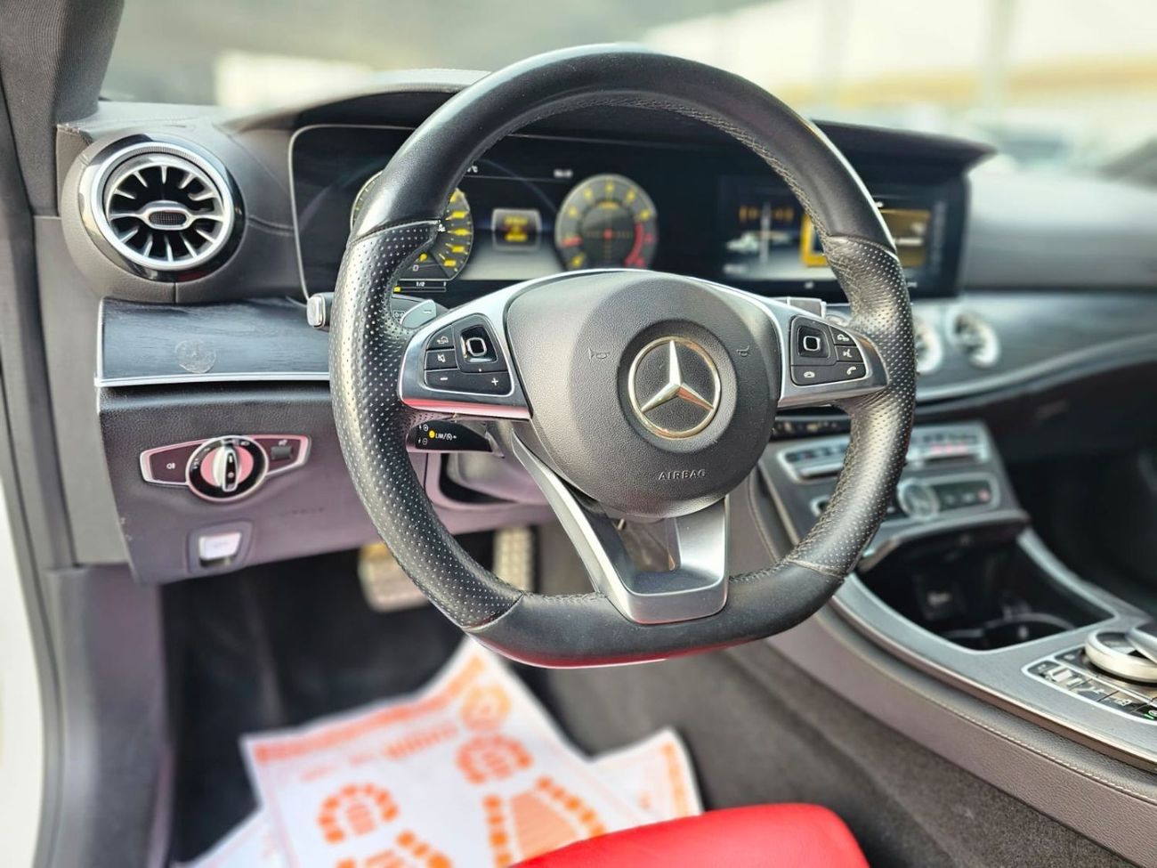 مرسيدس بنز E300 Std