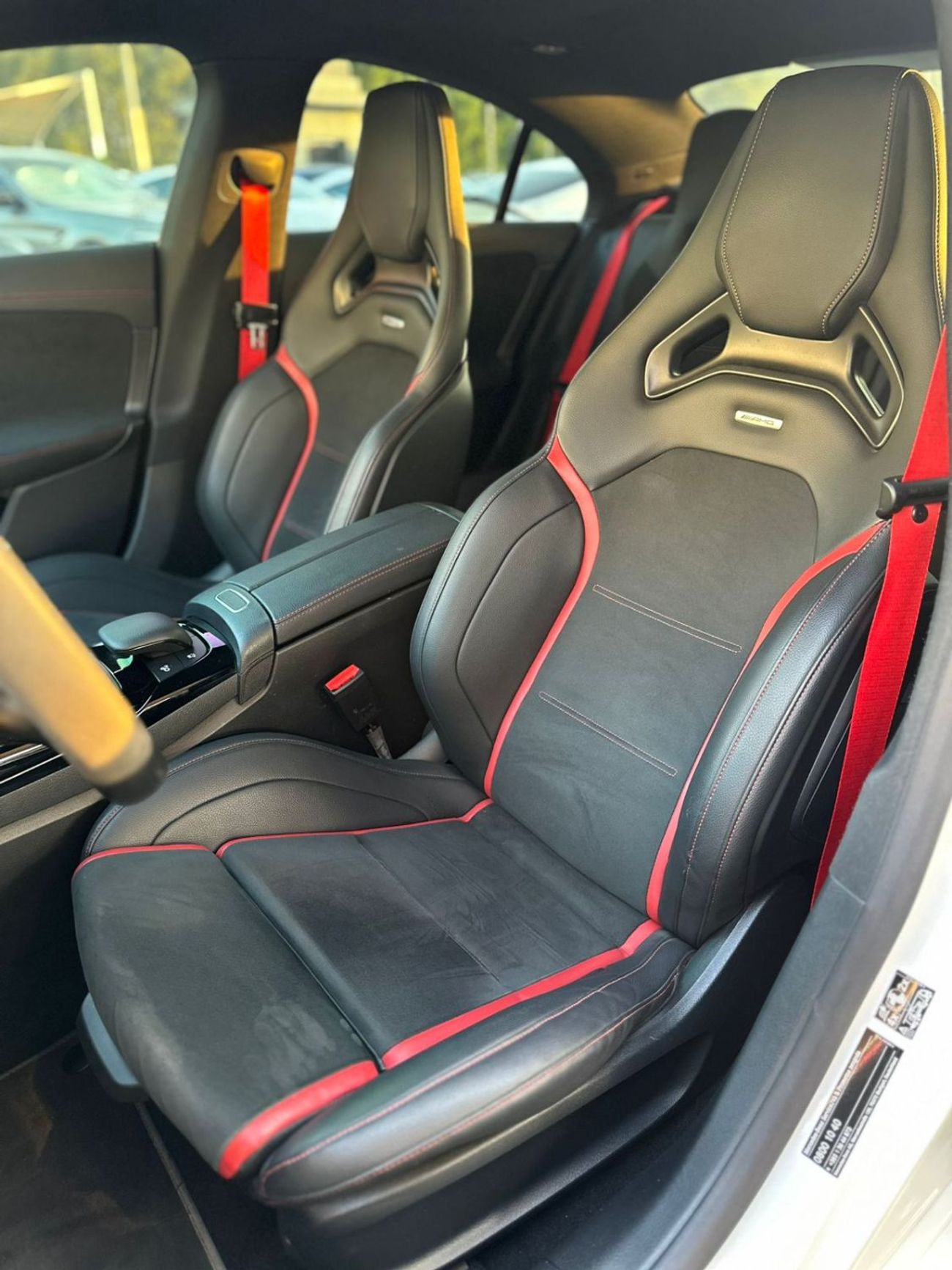 مرسيدس بنز CLA 45 S  AMG مرسيدس CLA45S وارد كلين تايتل صبغ وكاله بحاله ممتازه فل ابشن