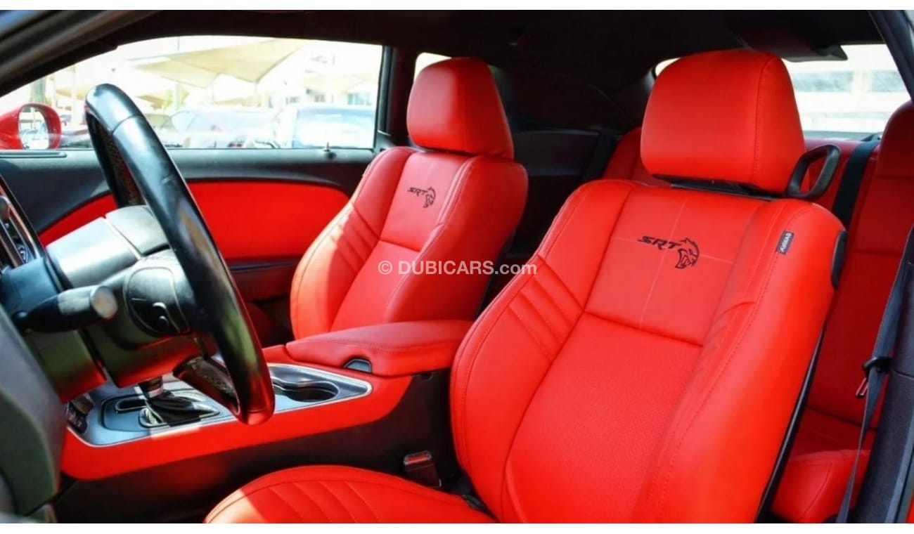 Dodge Challenger Challenger SXT V6 3.6L 2018/ Original AirBags/ SRT Kit/Leather Interior/Excellent Condition