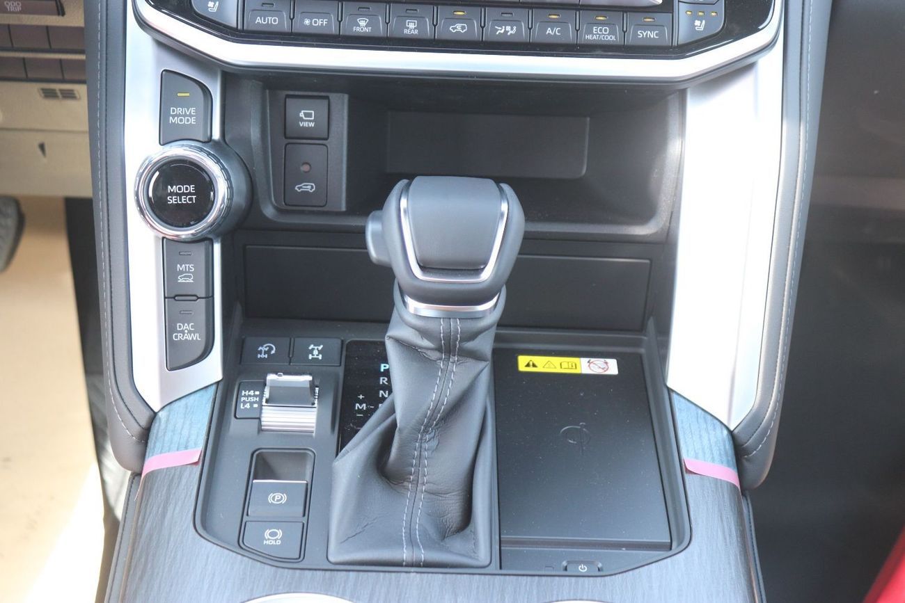 تويوتا لاند كروزر VXR 3.5L TWIN TURBO, ALLOY WHEELS, LEATHER SEAT, JBL SOUND SYSTEM, DIGITAL ODO METER,MODEL 2025