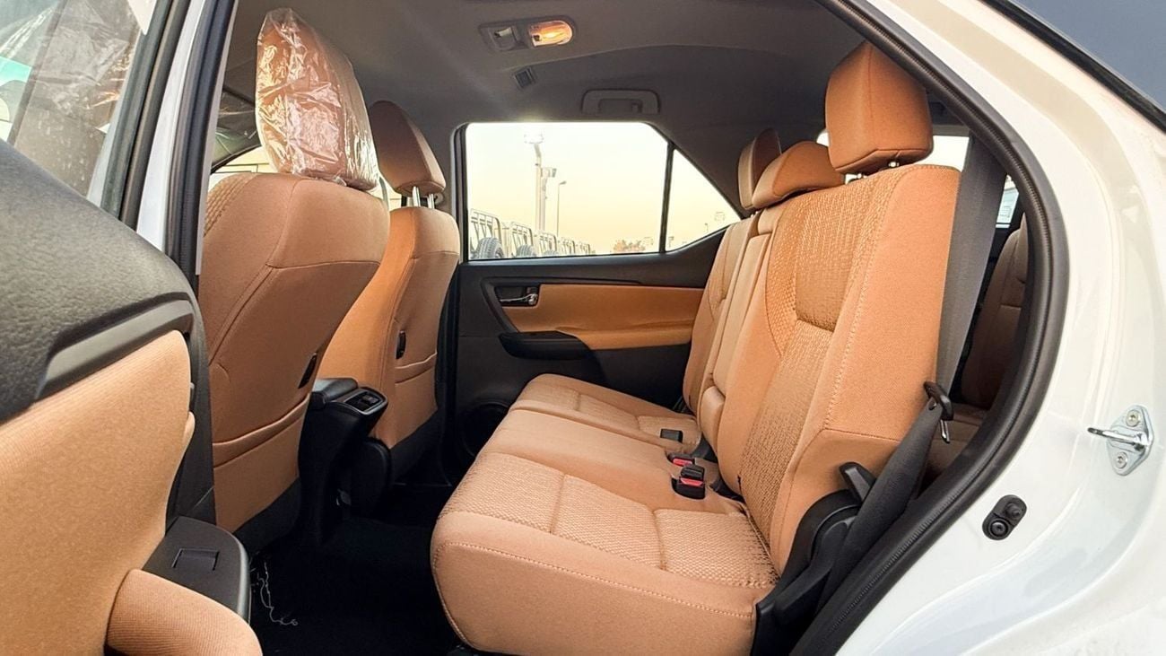 تويوتا فورتونر Toyota Fortuner SR5 - 2.7L 4WD - Full Option - 2025