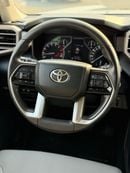 Toyota Tundra 4WD 2024