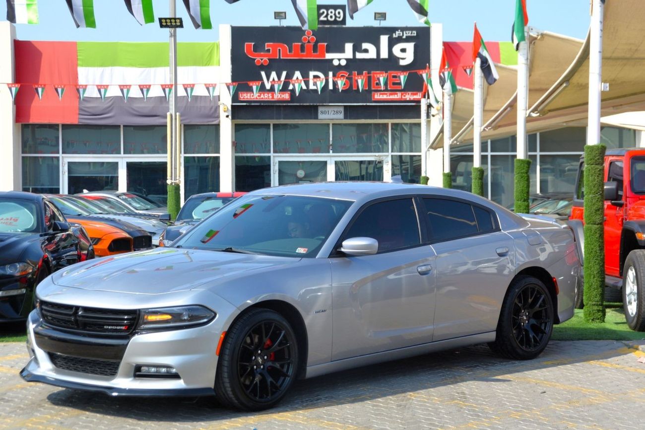 Dodge Charger R/T Highline CHARGER//RT/V8/5.7L**VERY CLEAN **ORIGINAL AIR BAGS**VERY GOOD CONDITION