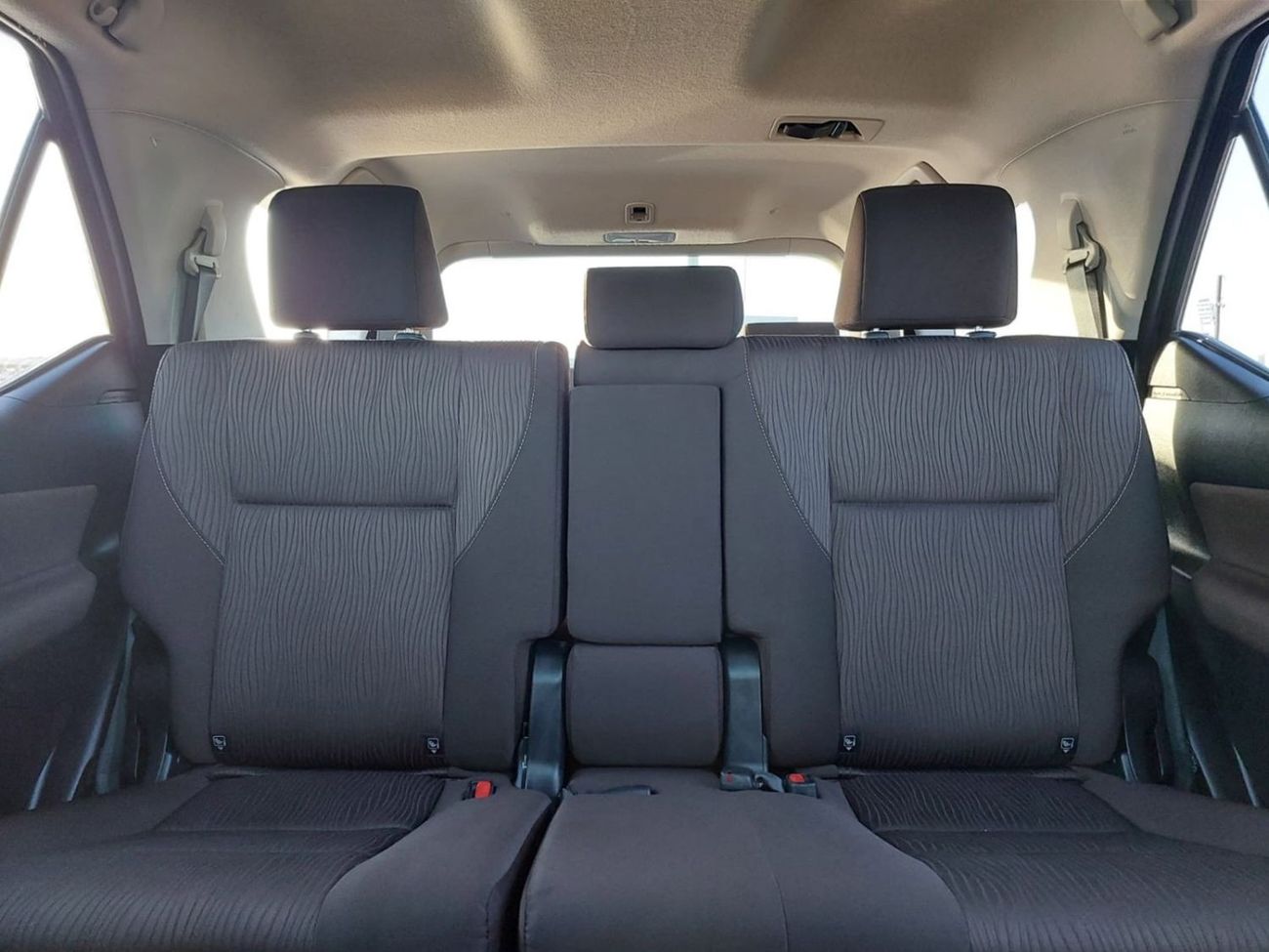 Toyota Fortuner TOYOTA FORTUNER RIGHT HAND DRIVE(PM03127)