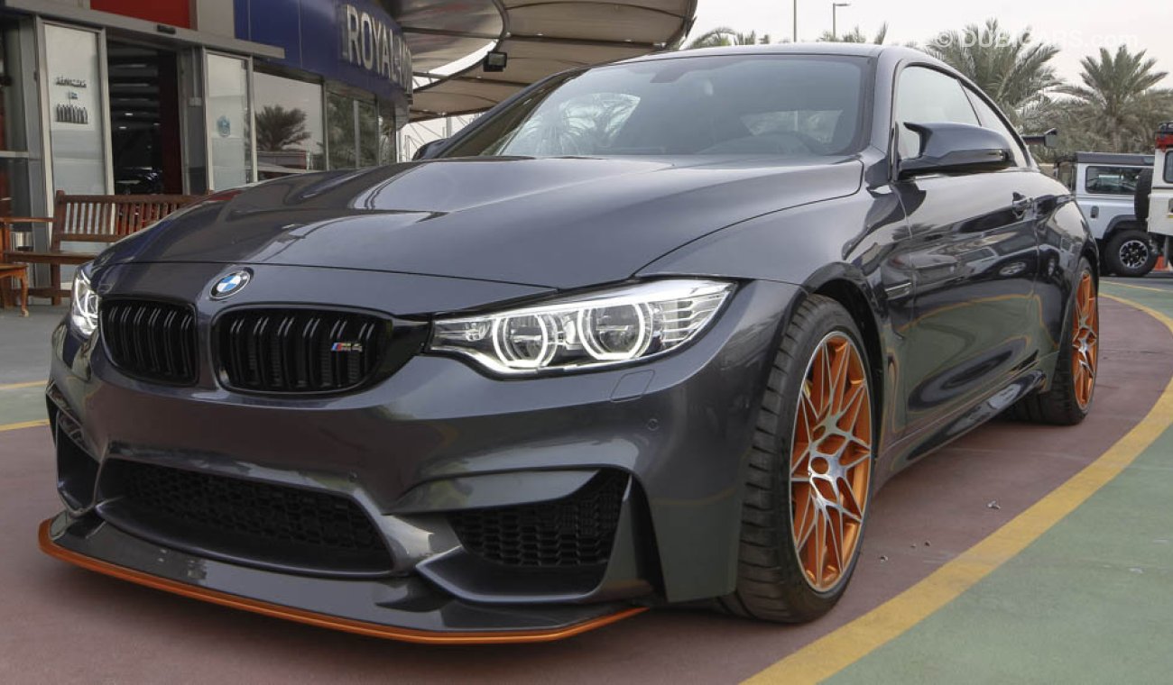 BMW M4 GTS